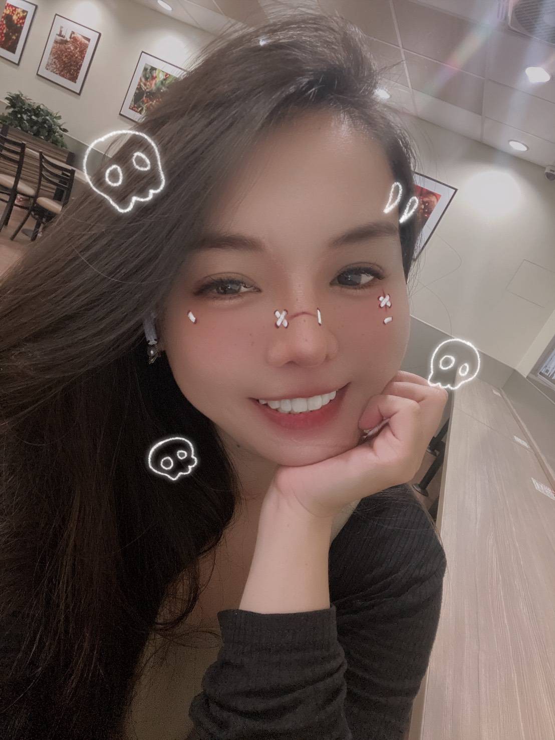 七七