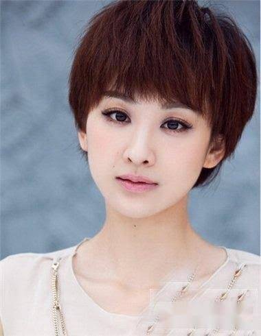 姿芳
