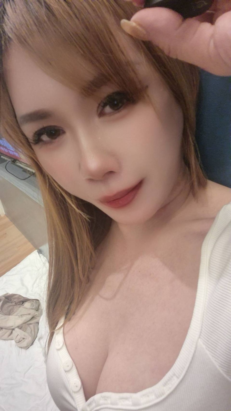 彤彤