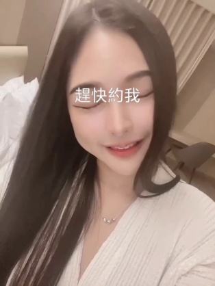 張芸