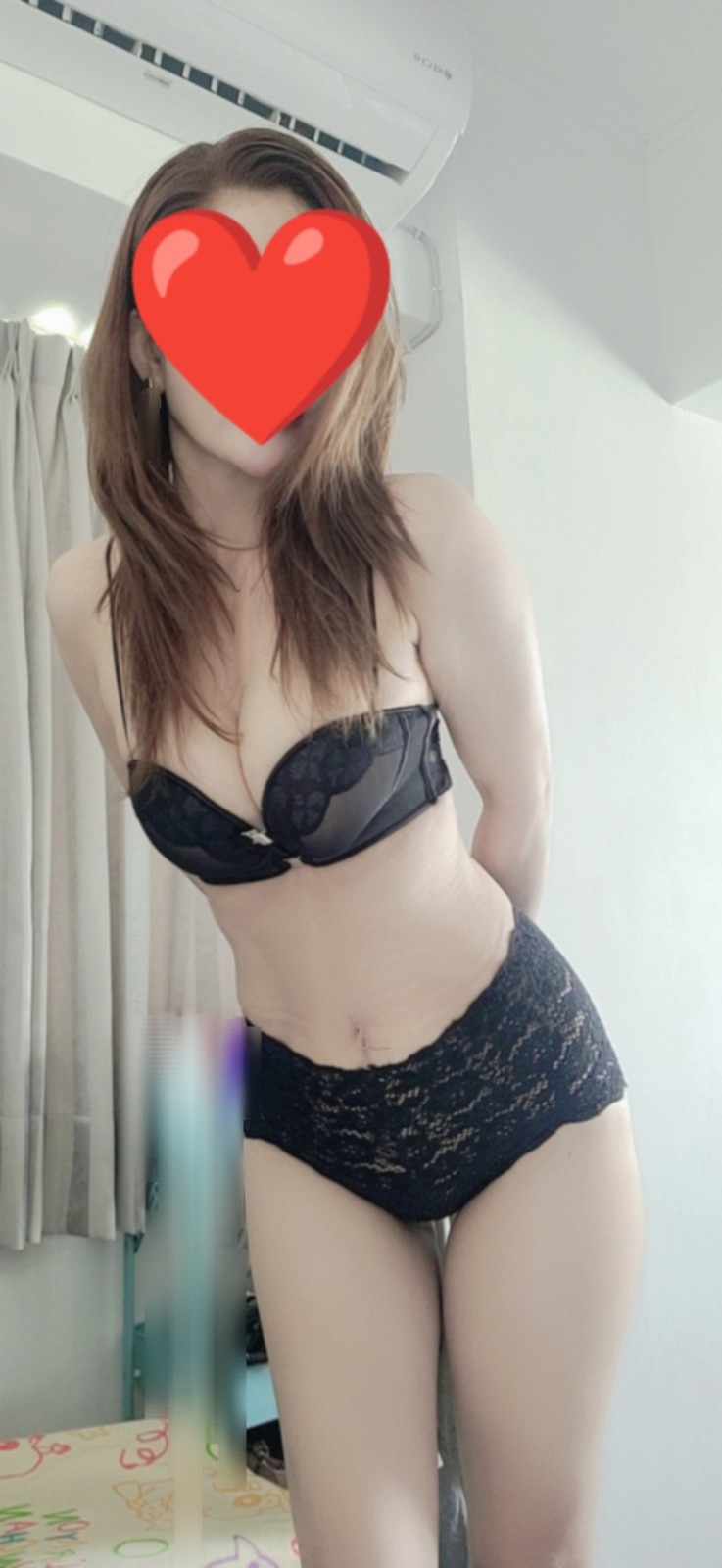 妍妍