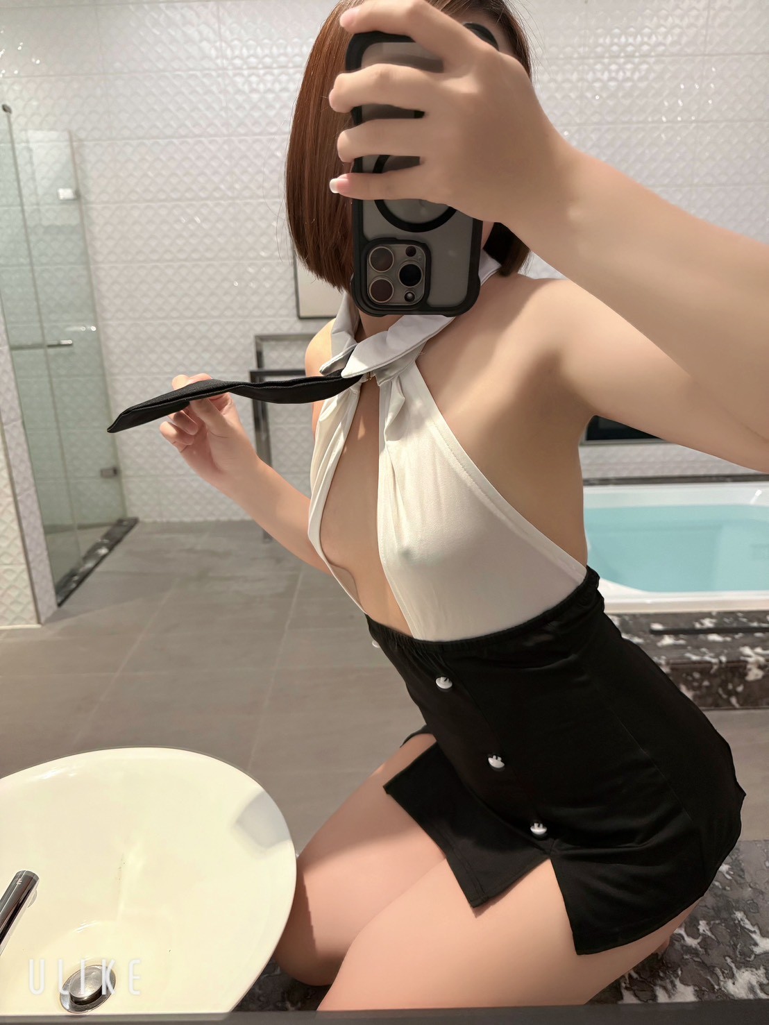 凌凌